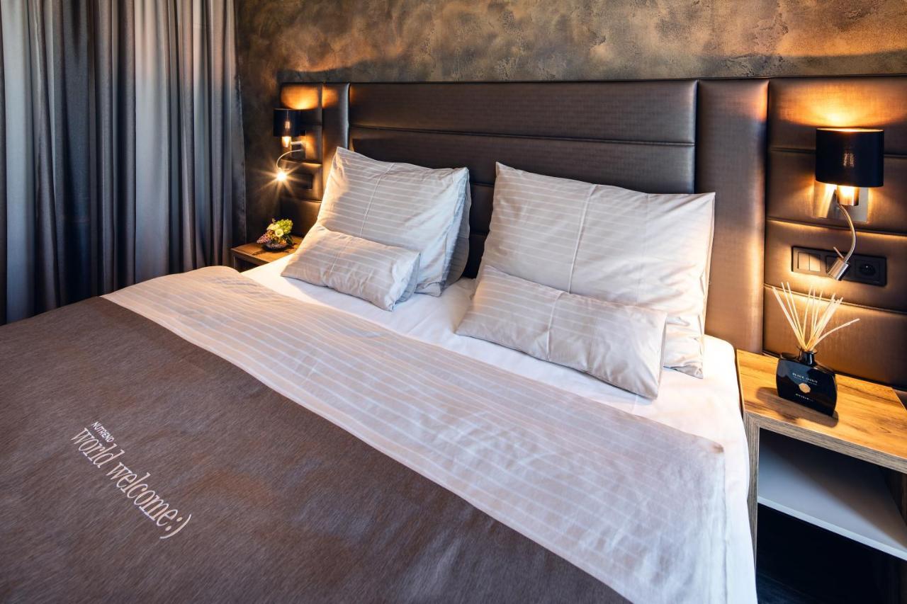 Nutrend World Hotel Оломоуц Екстериор снимка