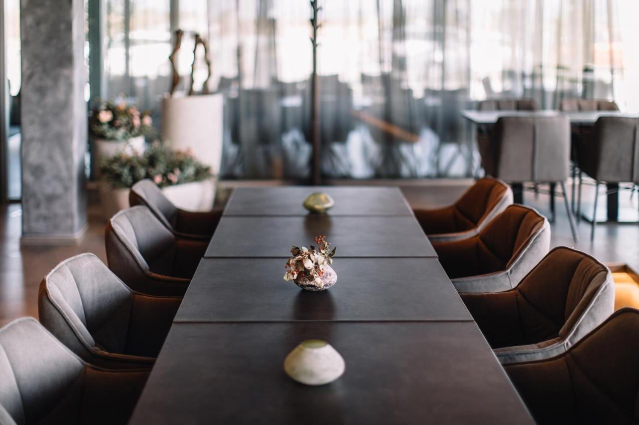 Nutrend World Hotel Оломоуц Екстериор снимка