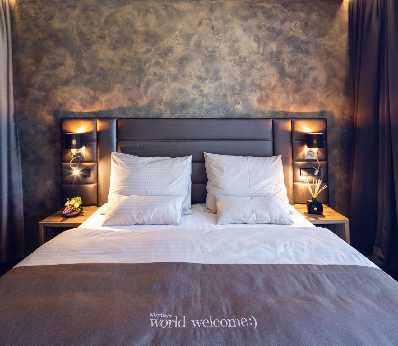 Nutrend World Hotel Оломоуц Екстериор снимка